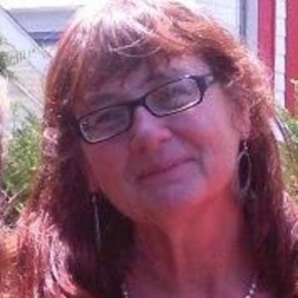 Meet your Posher, Dina